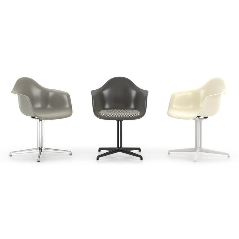 Vitra Eames Fiberglass Armchair DAL met zitkussen - Parchment/Gepolijst/Hopsak