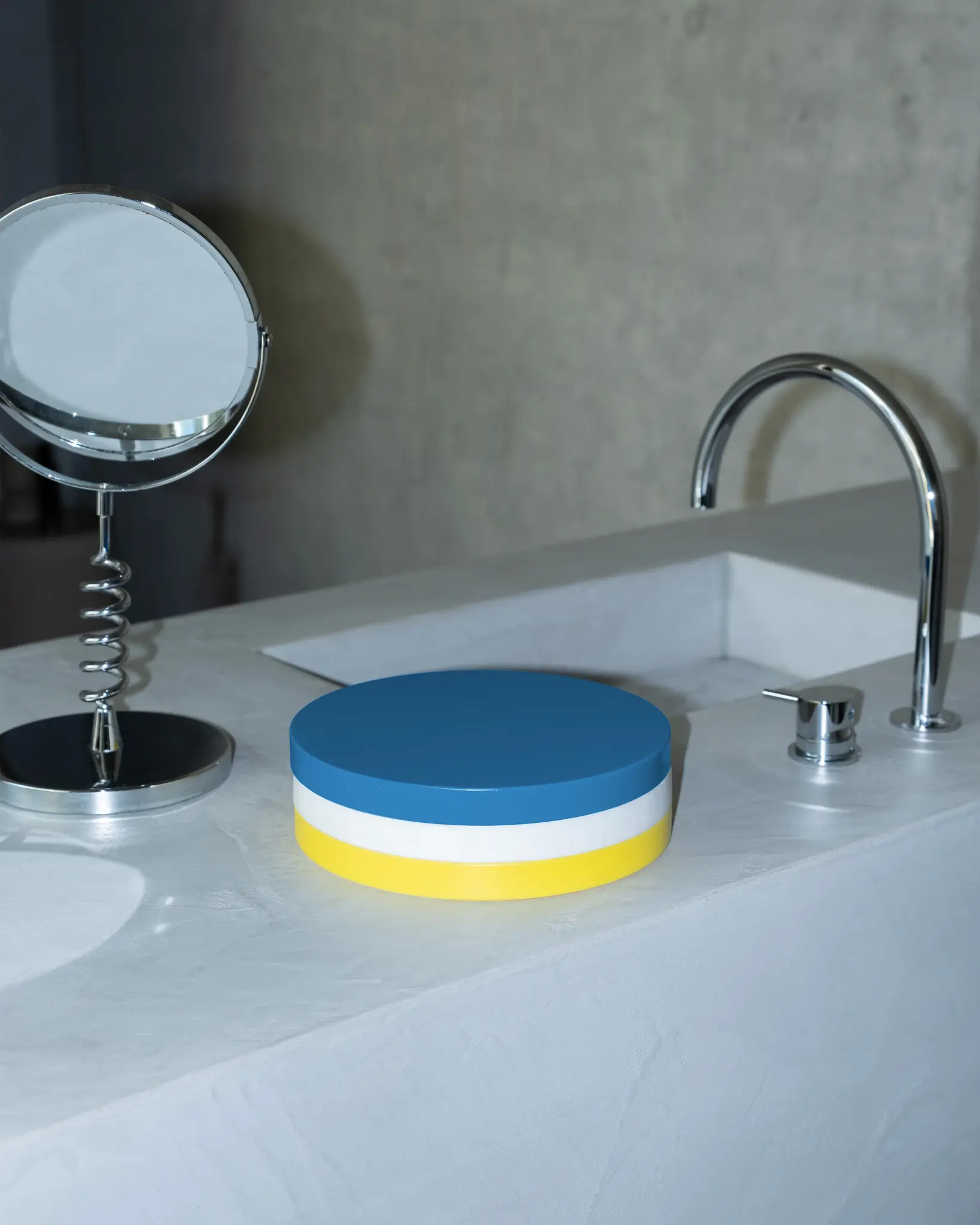 Valerie Objects Three Circles - Yellow White Blue