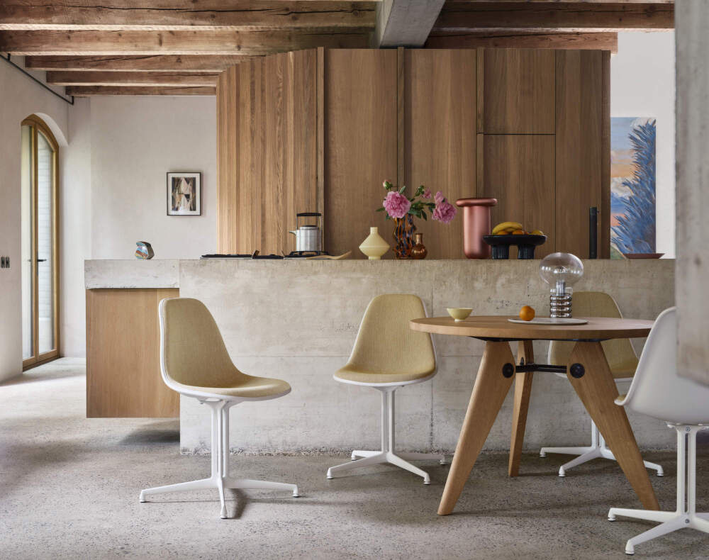 Vitra Eames Plastic Side Chair RE DSL - Wit Poedercoat (Glad) Onderstel