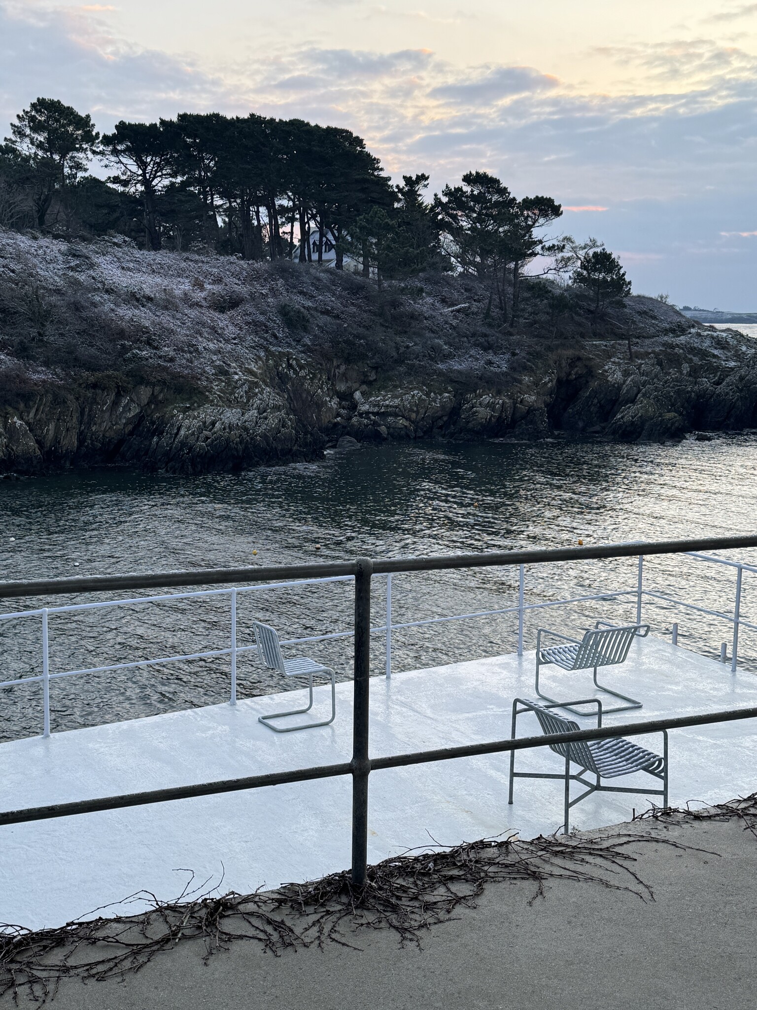 HAY Palissade Cantilever Chair