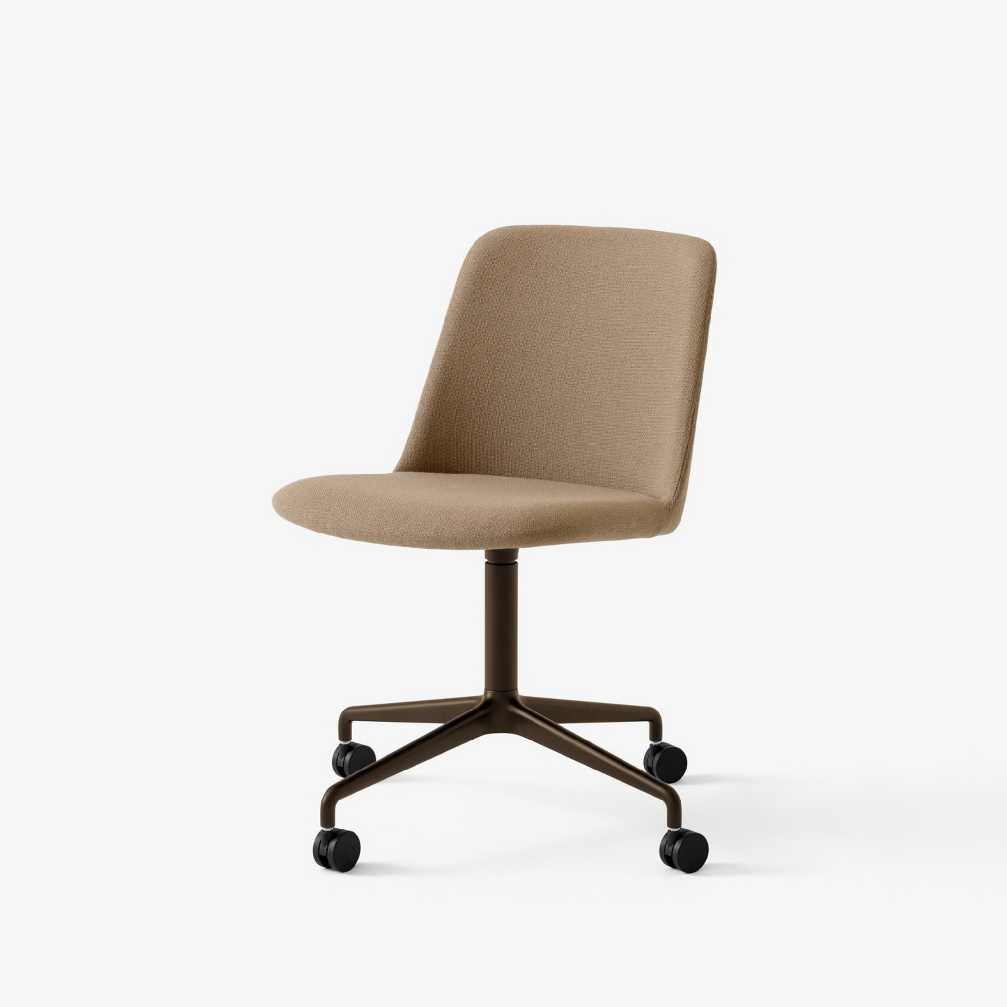 &Tradition Rely Chair HW23 - Black Base Noble Black Leather