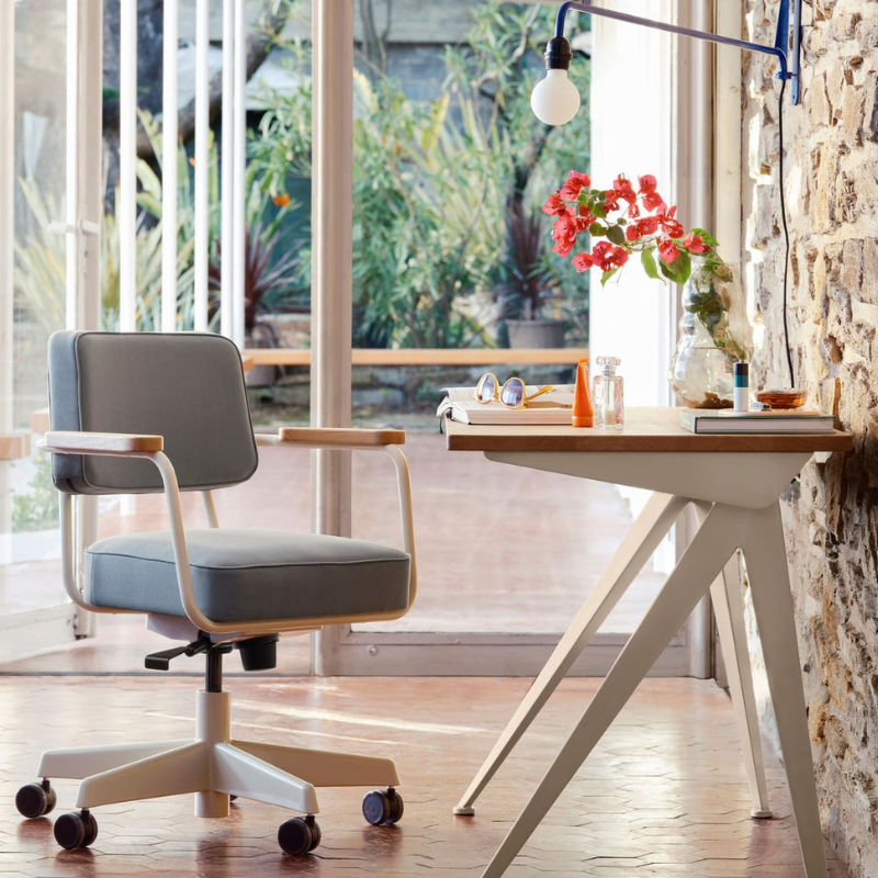 Vitra Compas Direction 125 x 60 cm