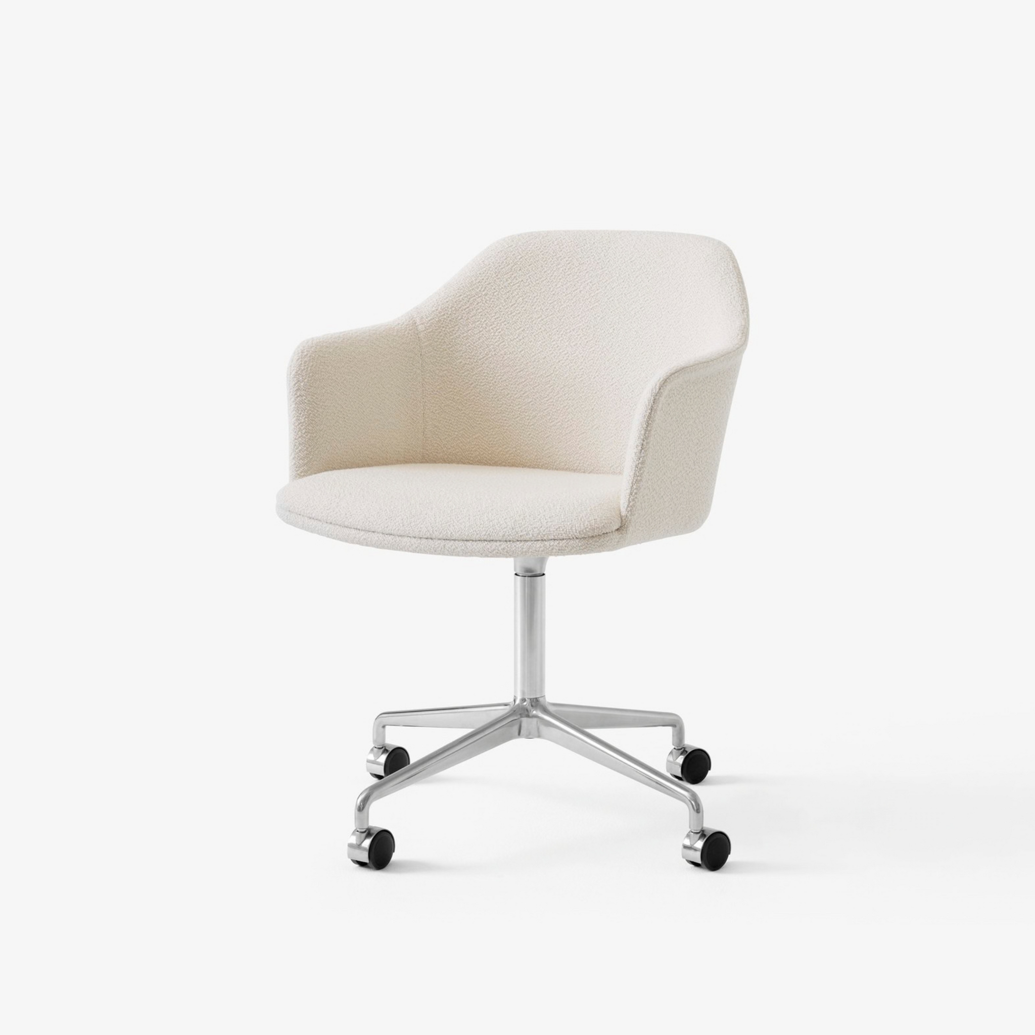 &Tradition Rely Chair HW51 - Polished Aluminium Base Karakorum 001