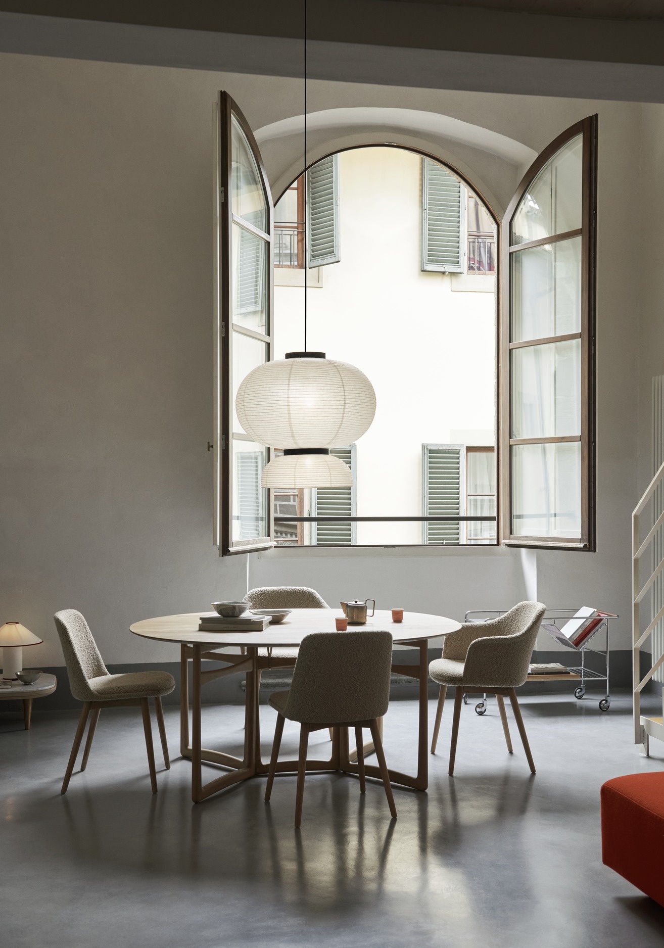 &Tradition Rely Chair HW79 - Walnut Base