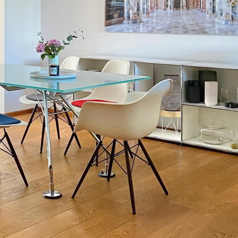 Vitra Eames Plastic Armchair RE DAW - Esdoorn Donker Onderstel