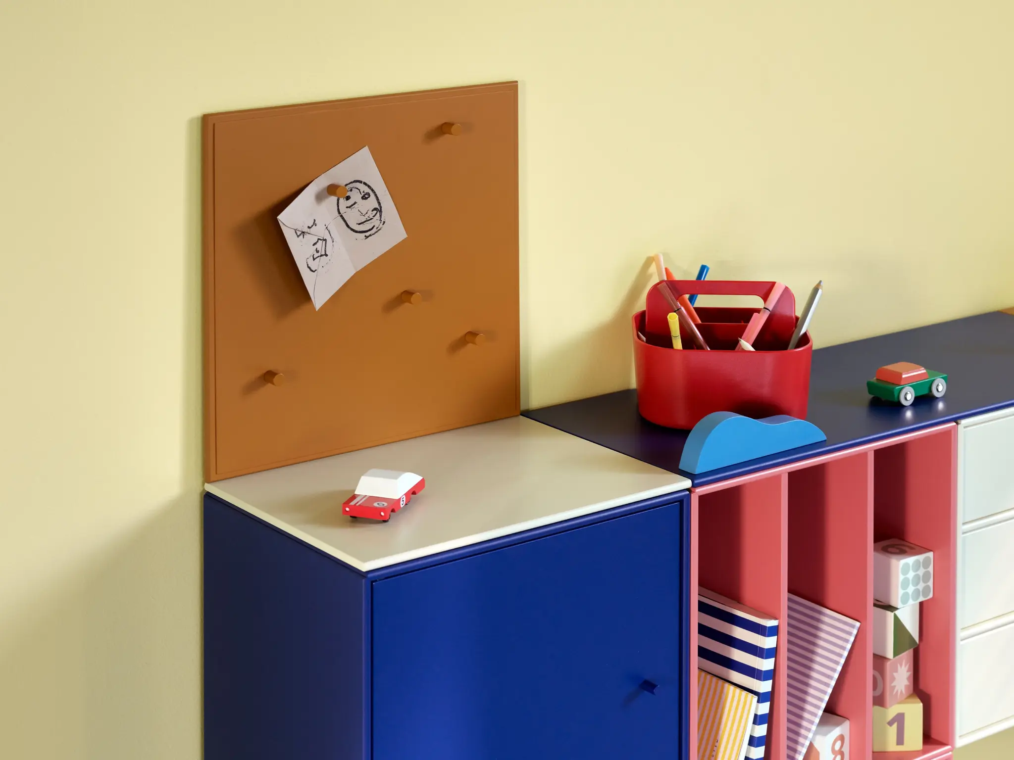 MONTANA Mini MBOARD Notice Board