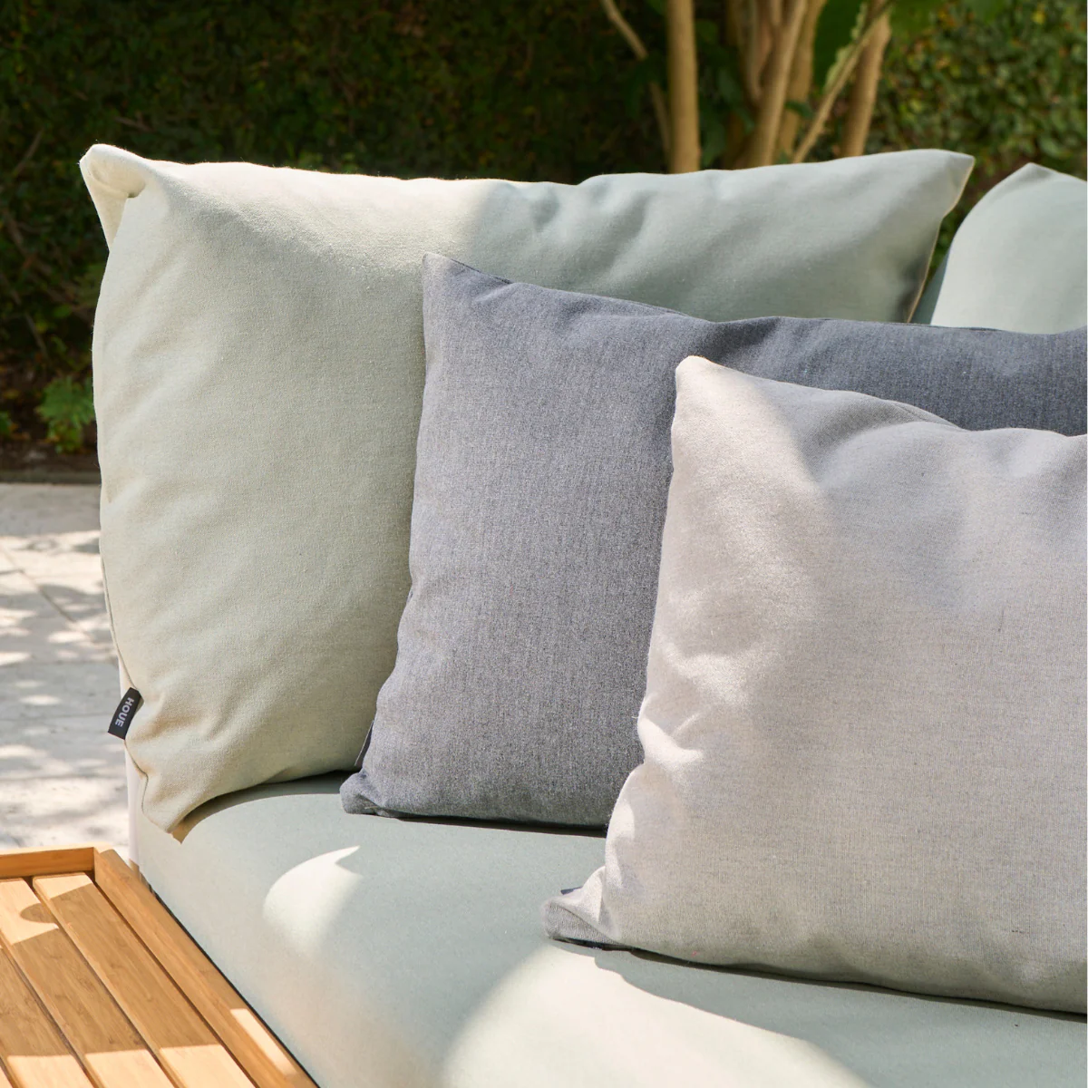 Houe Pui Scatter Cushion