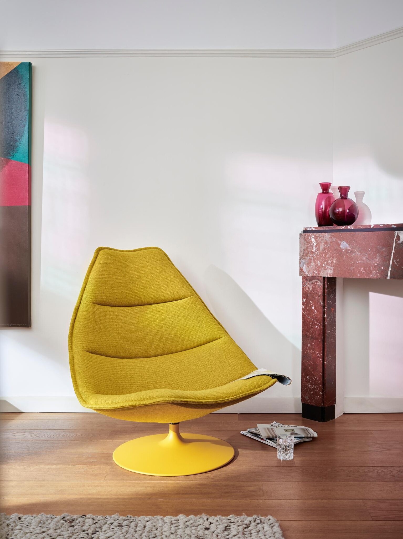 Artifort F 510 Fauteuil Hoog - Artifort Viya 102 - Poedercoat P33 Grey Beige RAL 1019