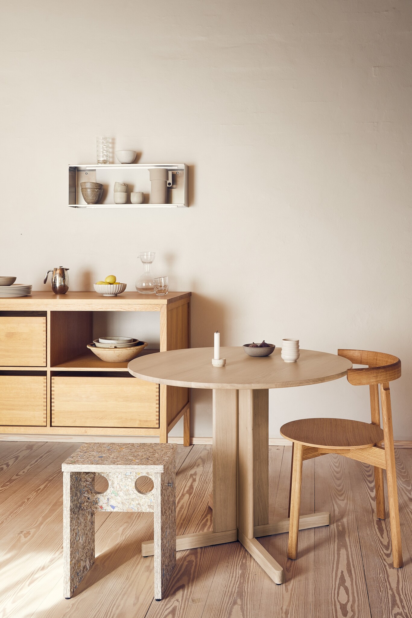 Lunar Chair  Oak - Set of 2 - SCHOWROOM MODEL