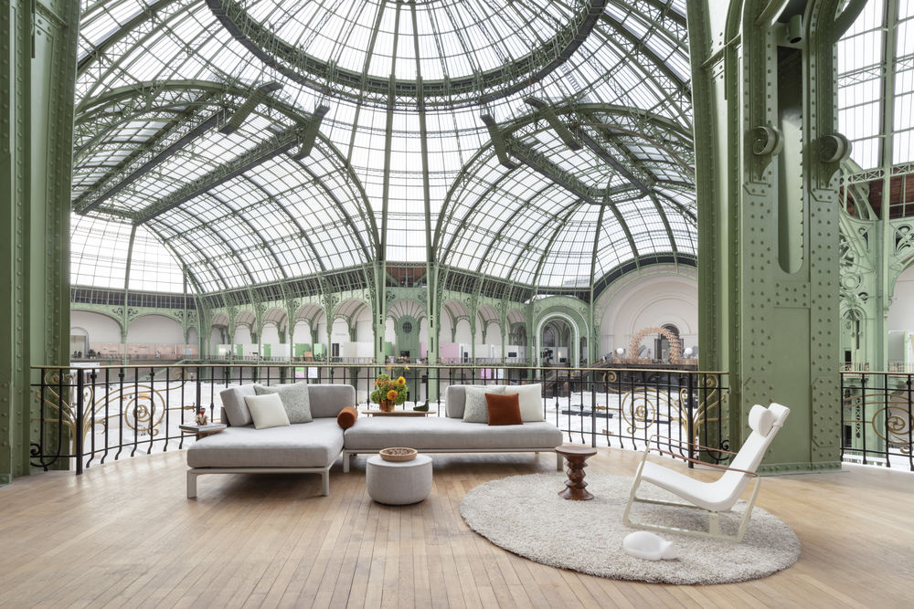 Vitra Anagram Sofa - Chalk frame - Savana Sand Melange - aanbouwtafel es cotton white ⌀35