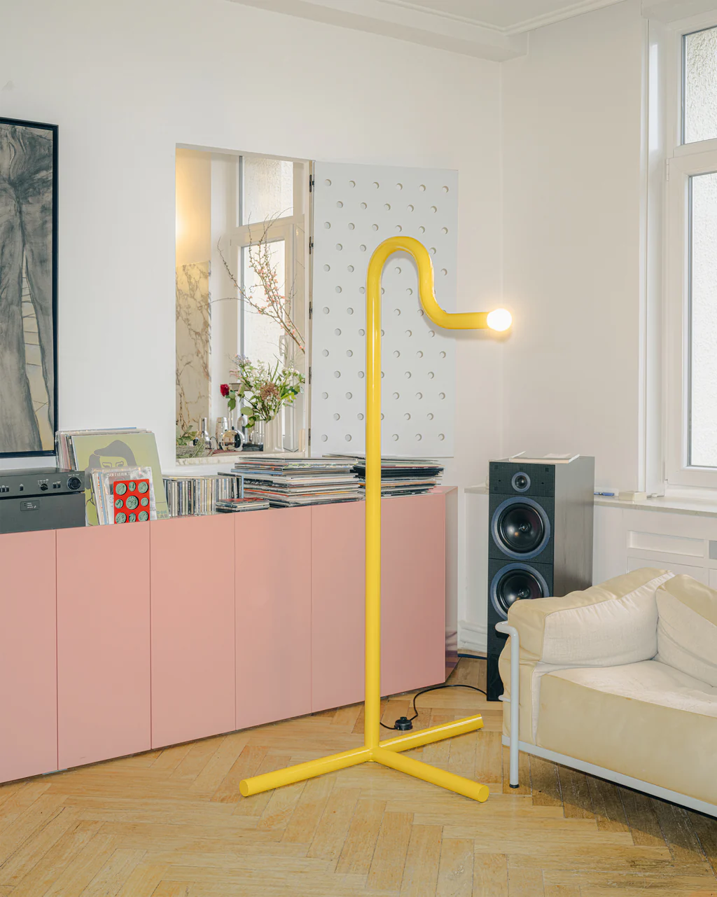 Valerie Objects La Una - Floor Lamp