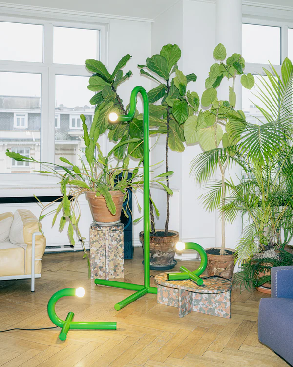 Valerie Objects La Una - Floor Lamp