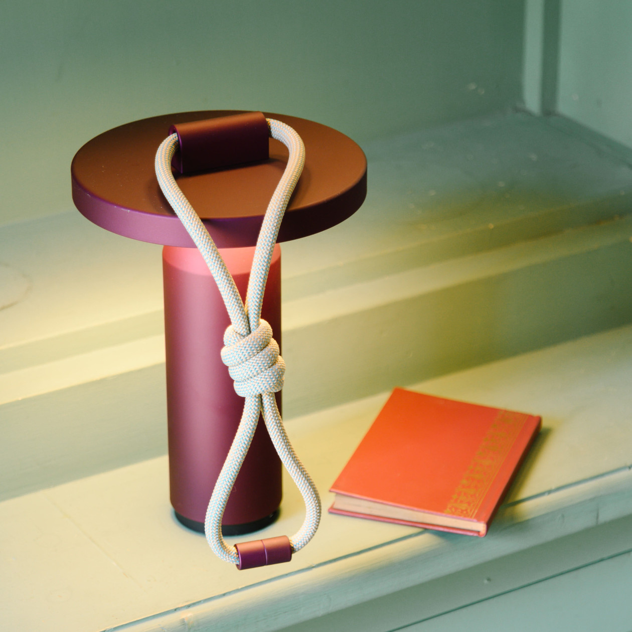 Petite Friture Quasar Small Portable lamp