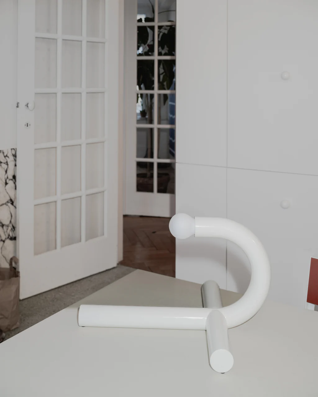 Valerie Objects Metro Lamps - La Tre e Mezzo - Table Lamp