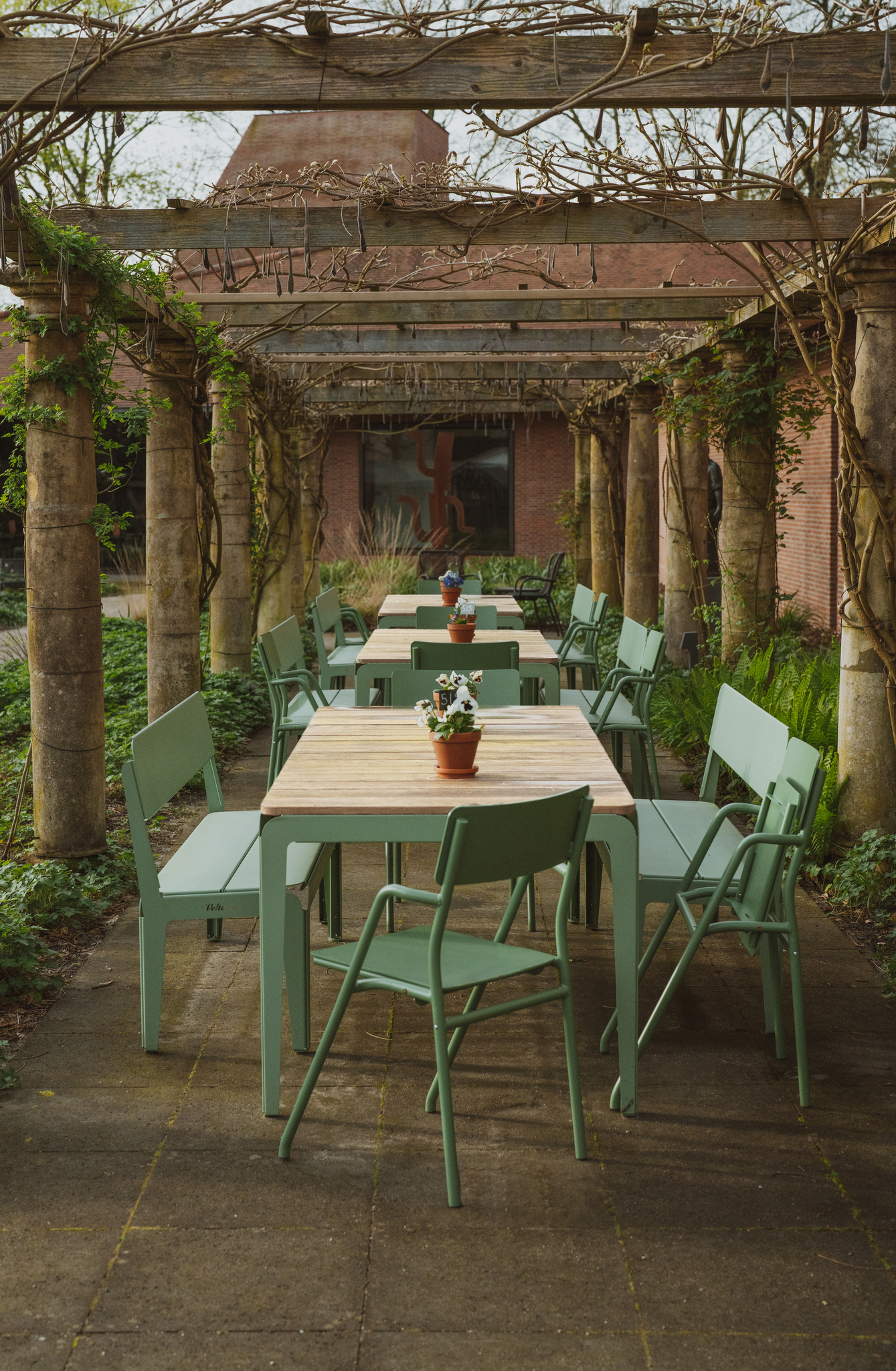 Weltevree Bended Table Wood 220 - including 2 Benches and 2 Stools - SET