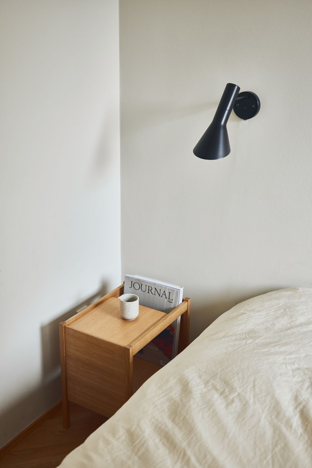 Journal Side Table - Oak - SHOWROOM MODEL