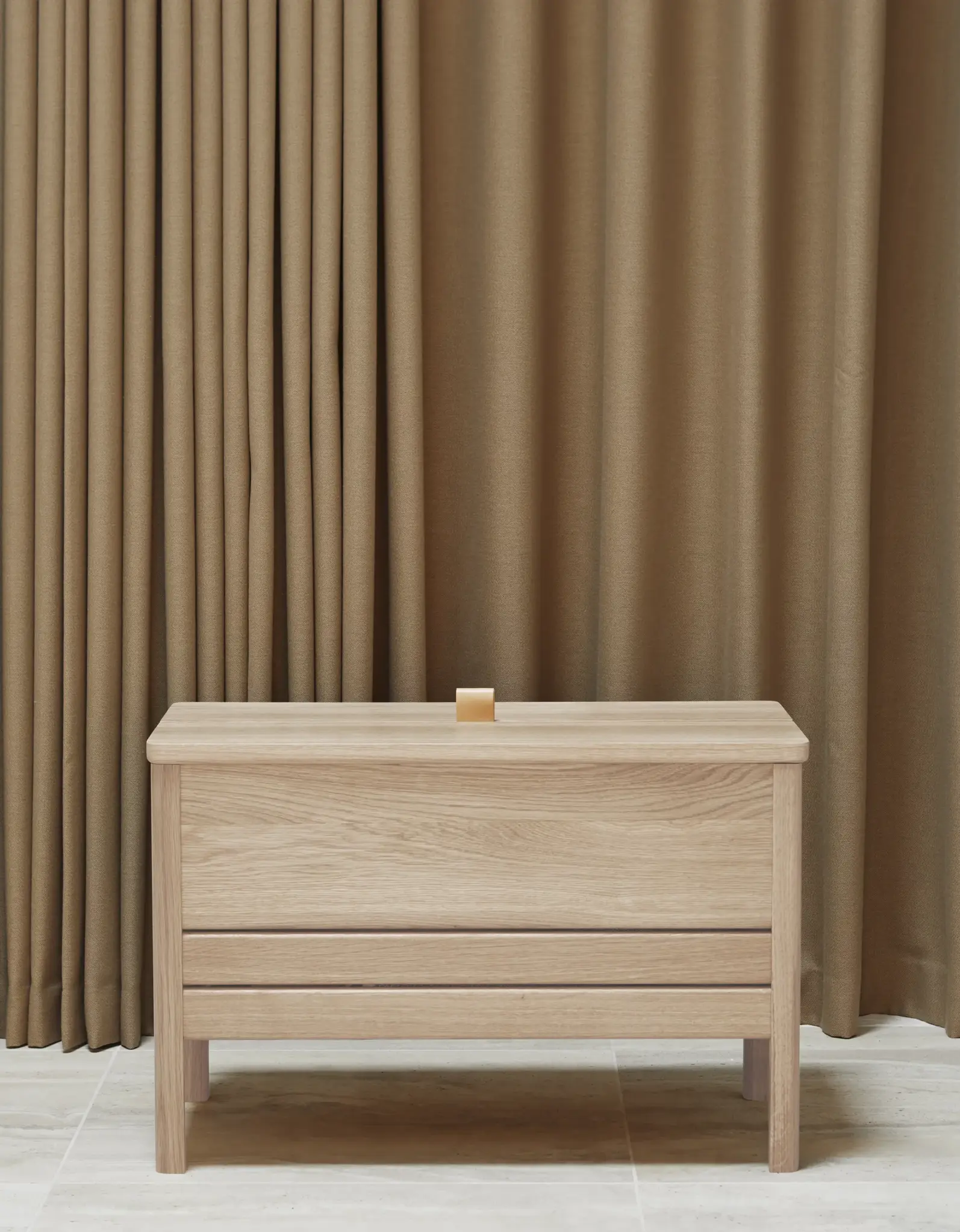 A Line Storagebench 68 White Oak - SHOWROOM MODEL