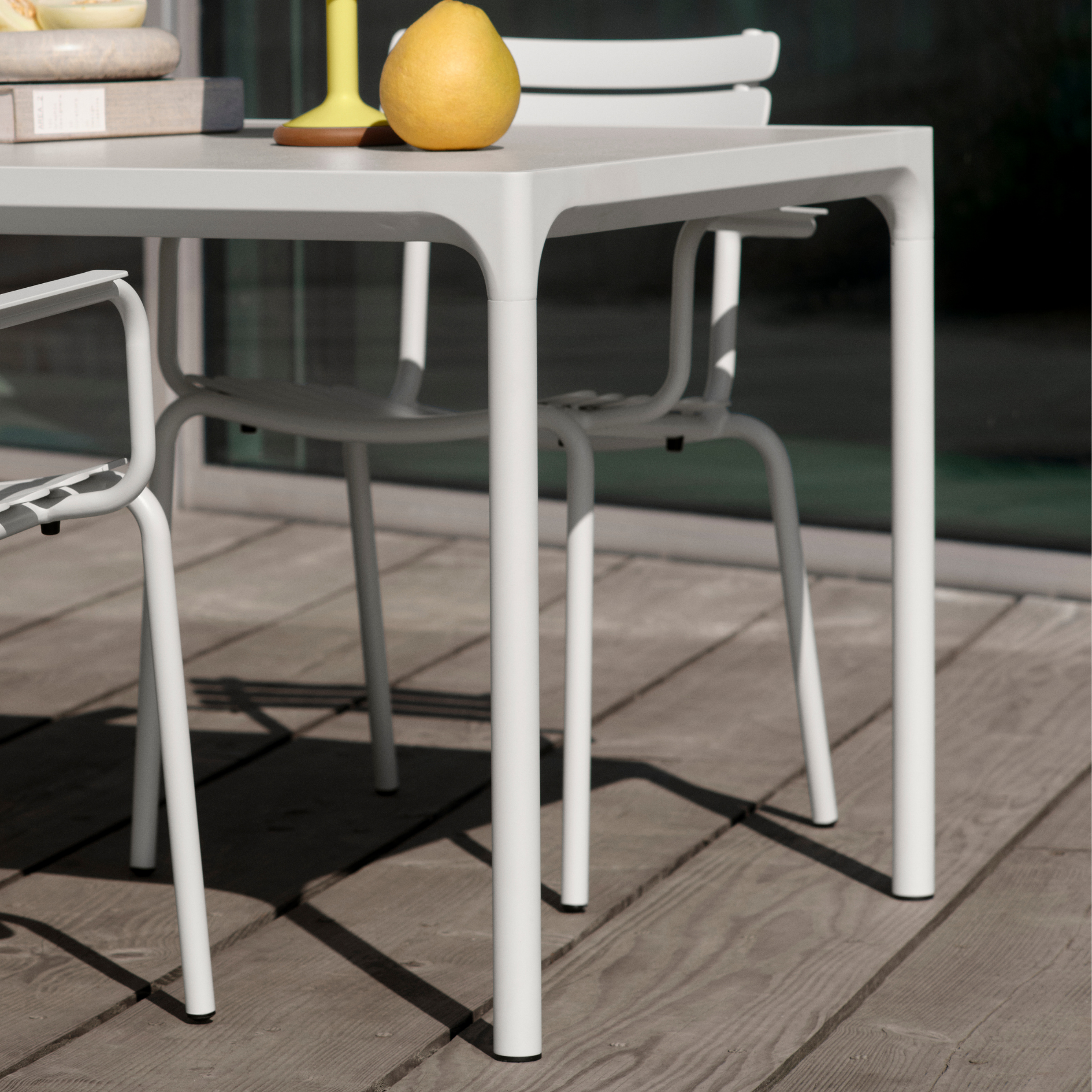 HOUE Four Ceramic Table 90 x 90 cm