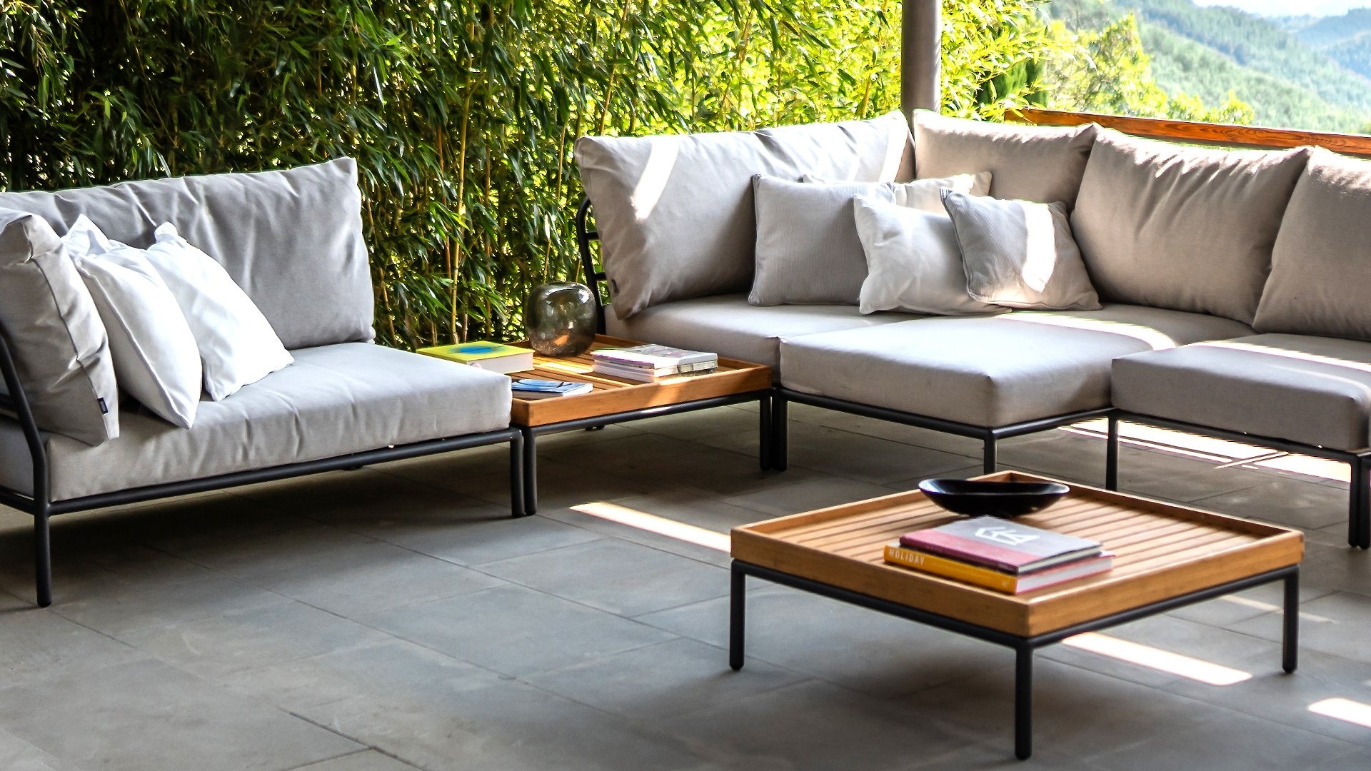 HOUE Level 2 Loungeset - Sunbrella Ash Heritage/Dark Grey powder coated aluminium