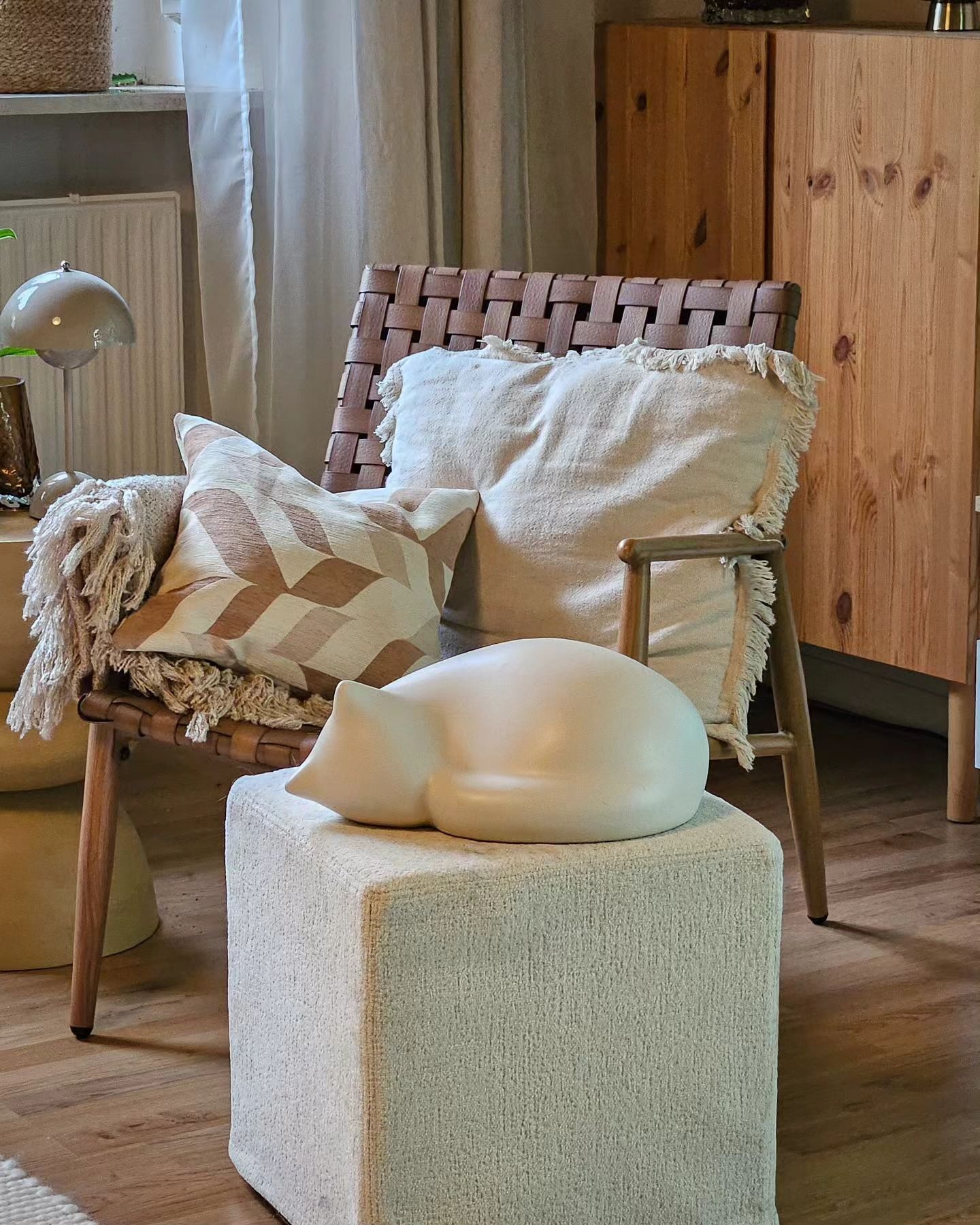 Vitra Resting Cat