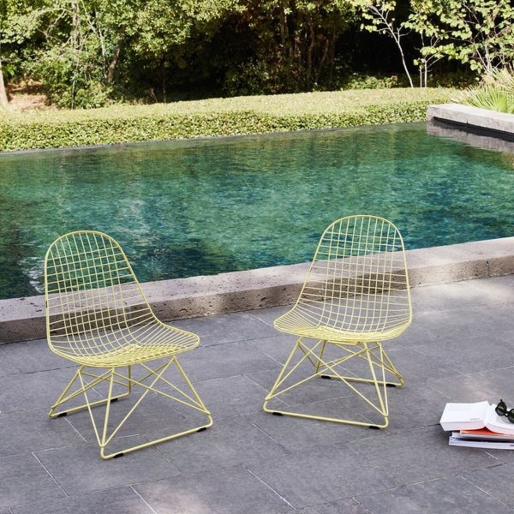Vitra Wire Chair LKR Citron - OUTDOOR & INDOOR - SHOWROOMMODEL