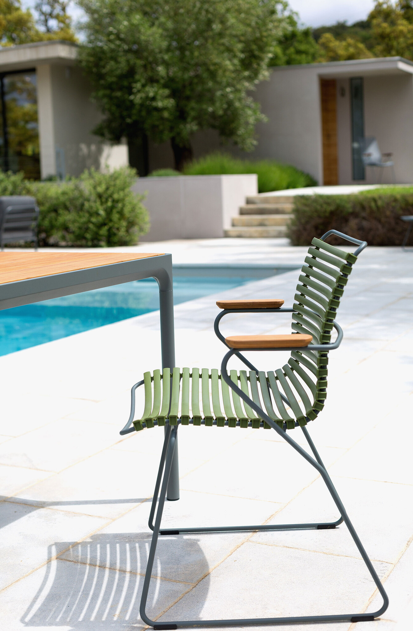 HOUE Set of 2 - Click Dining Chair with armrests Olive Green - SHOWROOMMODEL
