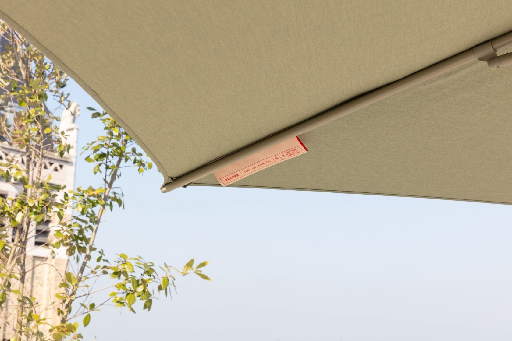 WÜNDER The Shadow - RAL7034 (Incl. base & cover) - SHOWROOMMODEL