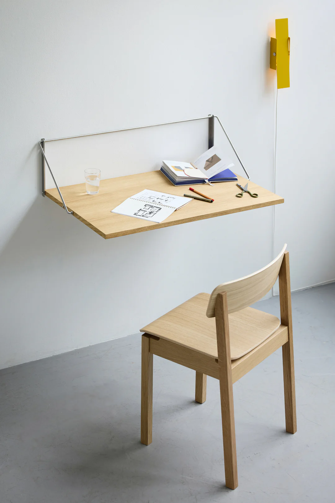 Moebe Fold-Out Desk