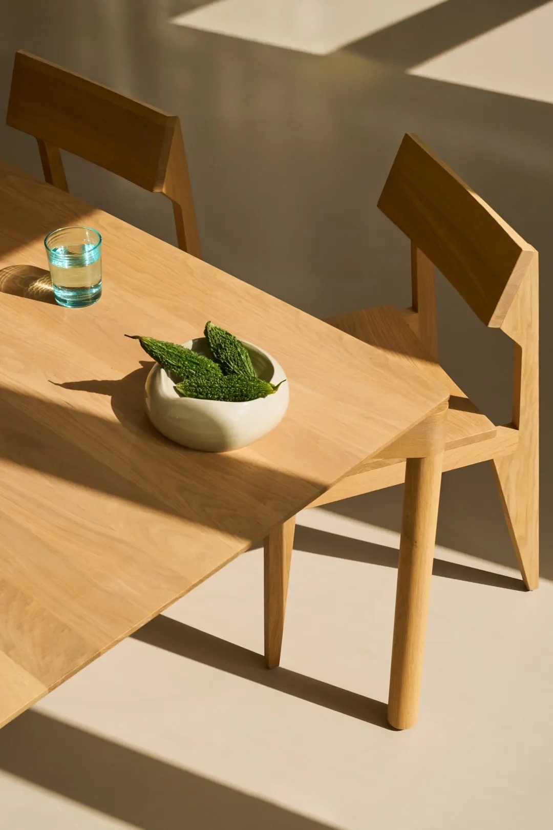 OBJEKTE UNSERER TAGE Wedekind Table 280