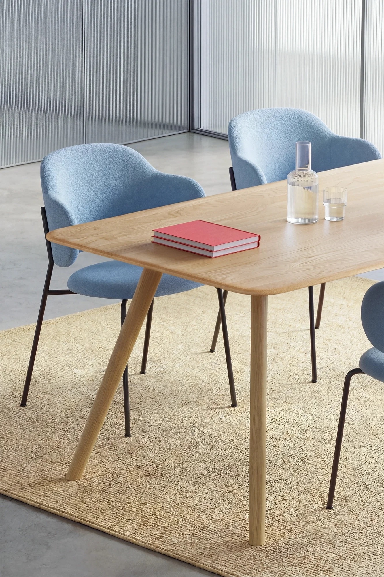 OBJEKTE UNSERER TAGE Wagner 26 Dining Chair
