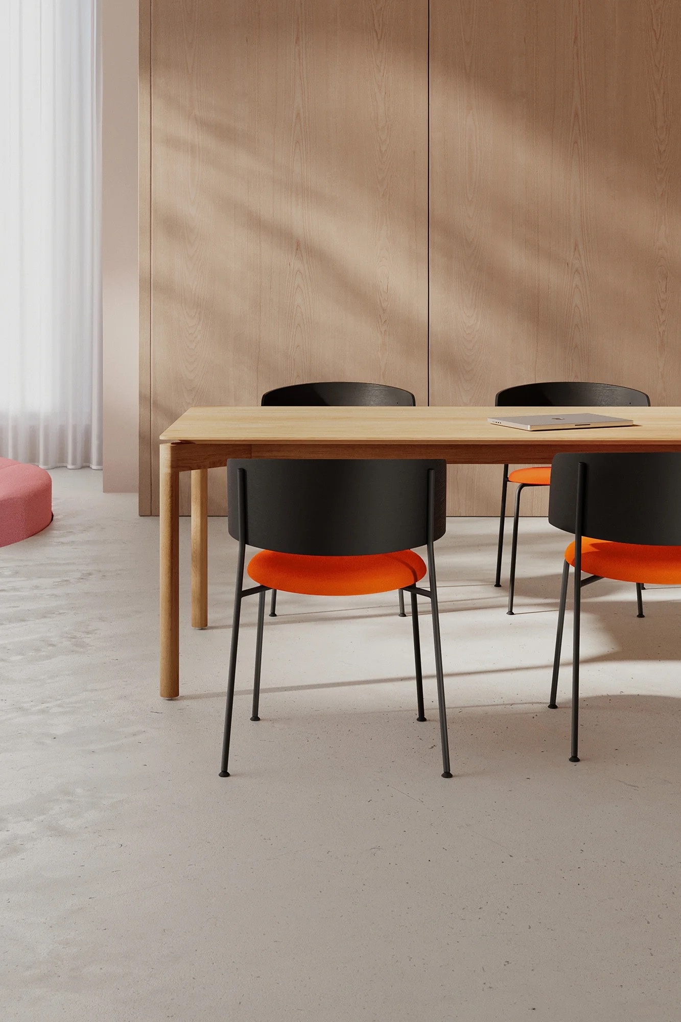 OBJEKTE UNSERER TAGE Wagner Armrest Chair Upholstered