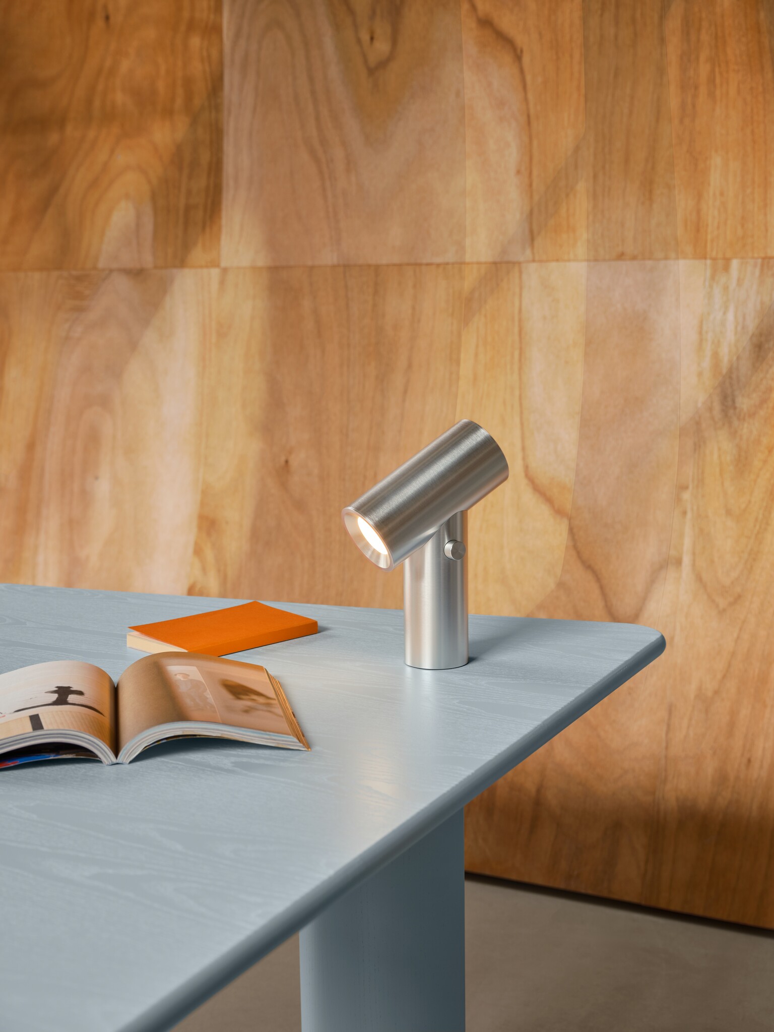 Muuto Beam Lamp Portable