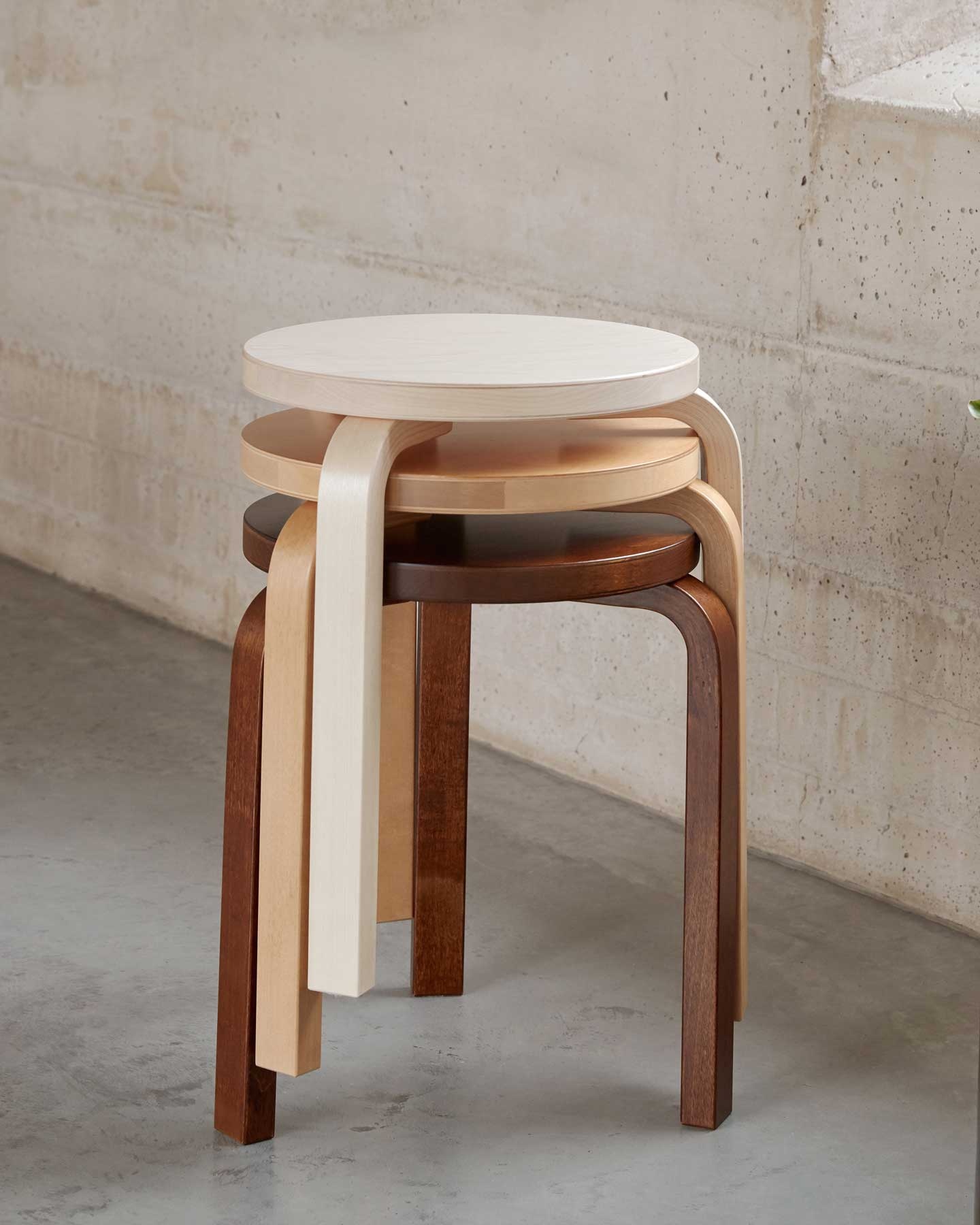 Artek Stool 60
