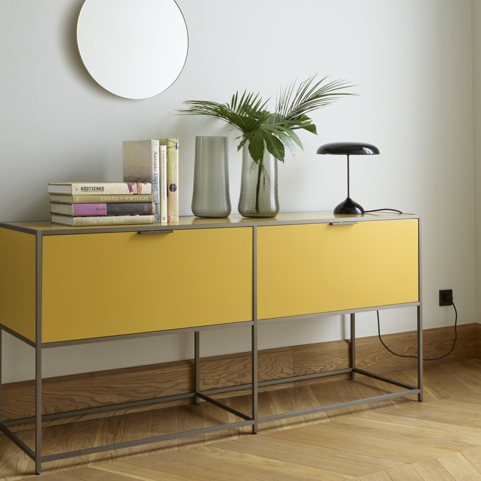 Ligne Roset Sitar Table lamp Black - SHOWROOMMODEL