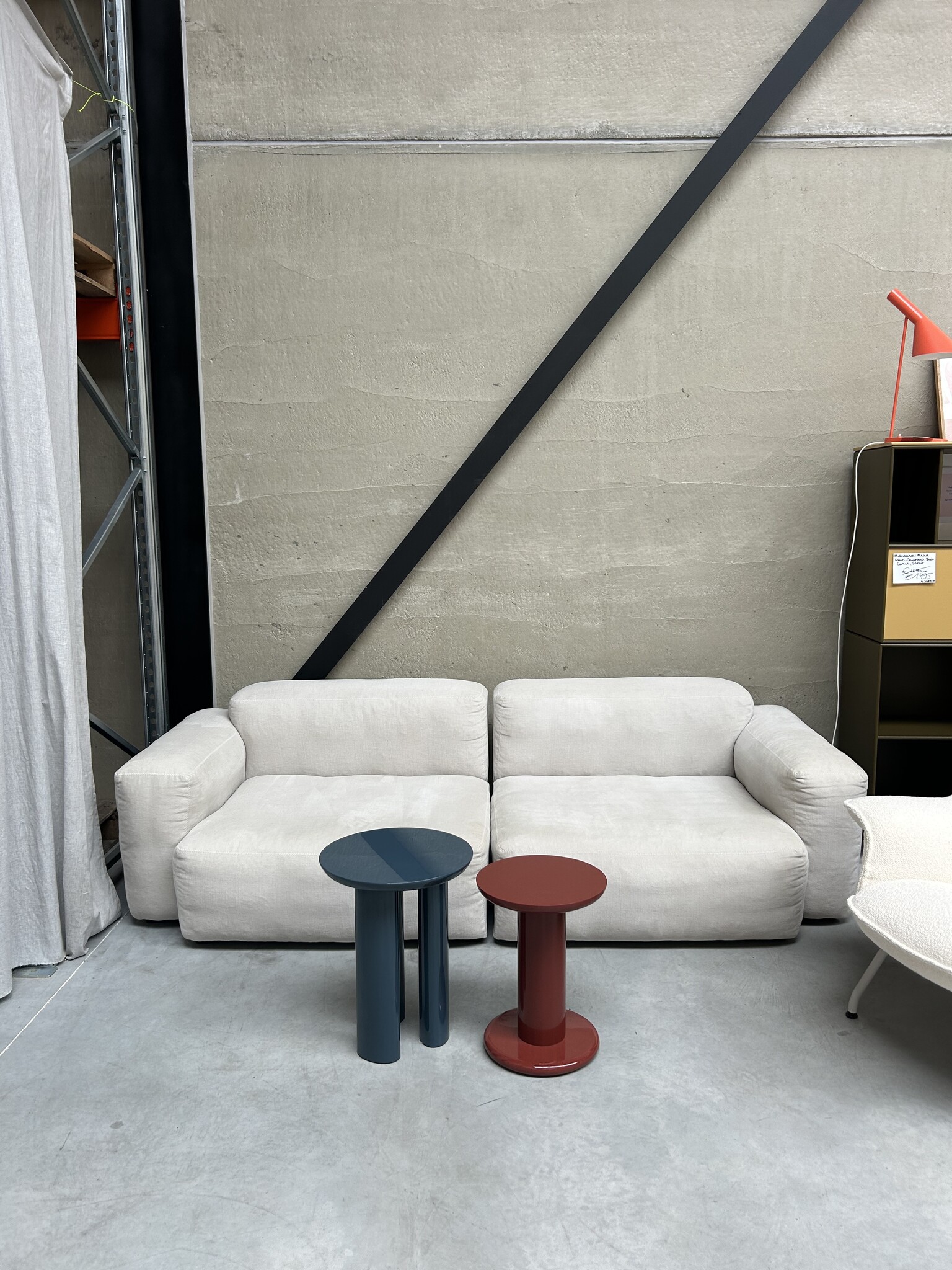HAY Mags Soft 2,5 Seater Combination 1 - Linara 440 - low armrests - SHOWROOM MODEL
