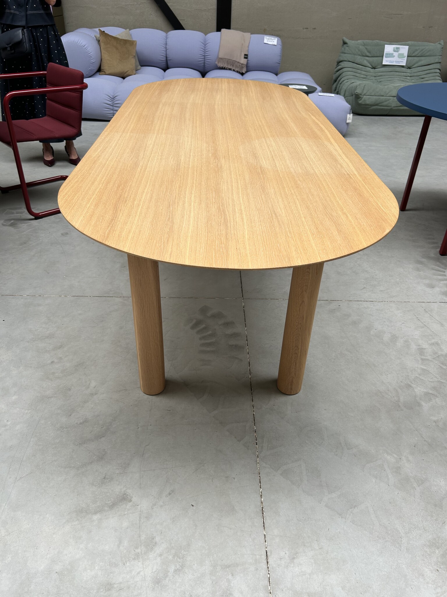STUDIO HENK Eettafel plat ovaal - Cylinder - 220 x 90 cm - verjongd - Eiken natural light hardwax olie - SHOWROOM MODEL