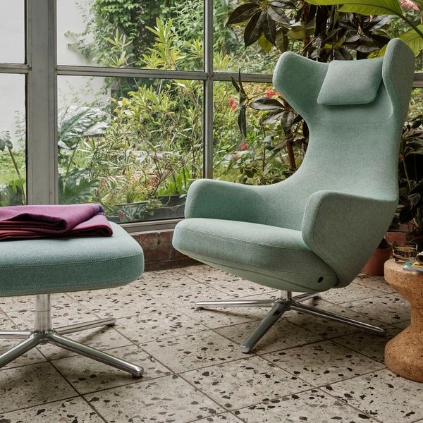 Vitra Grand Repos & Ottoman - Aluminium Basicv Dark/Cosy 2 Canola
