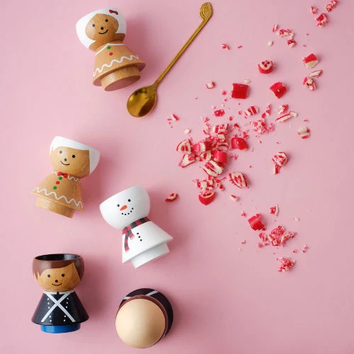 Lucie Kaas Bordfolk egg holder Snap