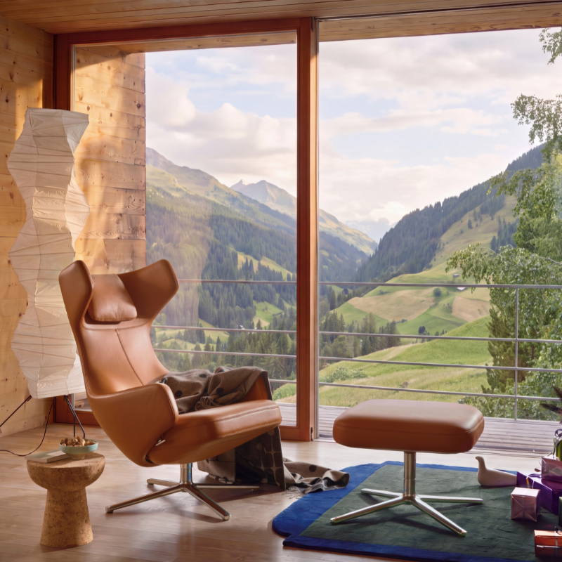 Vitra Grand Repos & Ottoman - Aluminium Gepolijst/Leather Premium F Cognac