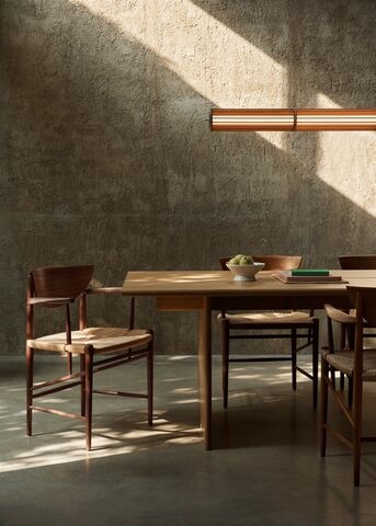 &Tradition Drawn HM4 Armchair