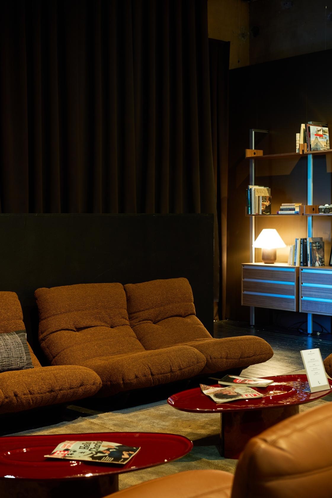Ligne Roset Marsala medium bank - Parade Cafe