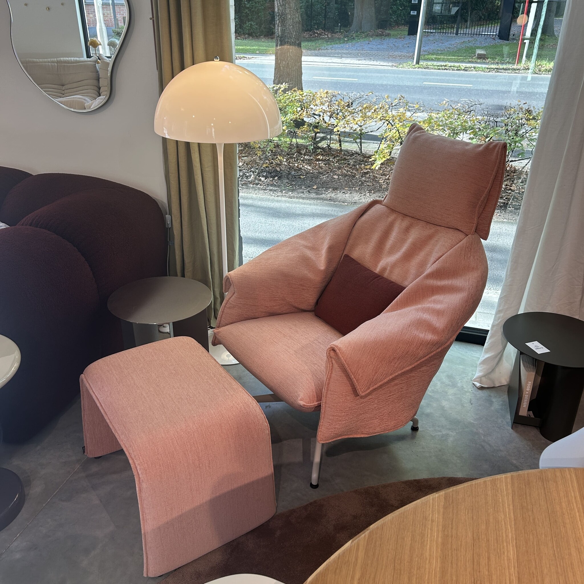 Vitra Bascule tillborg Configuratie - Aluminium Chalk/Iroko Salmon