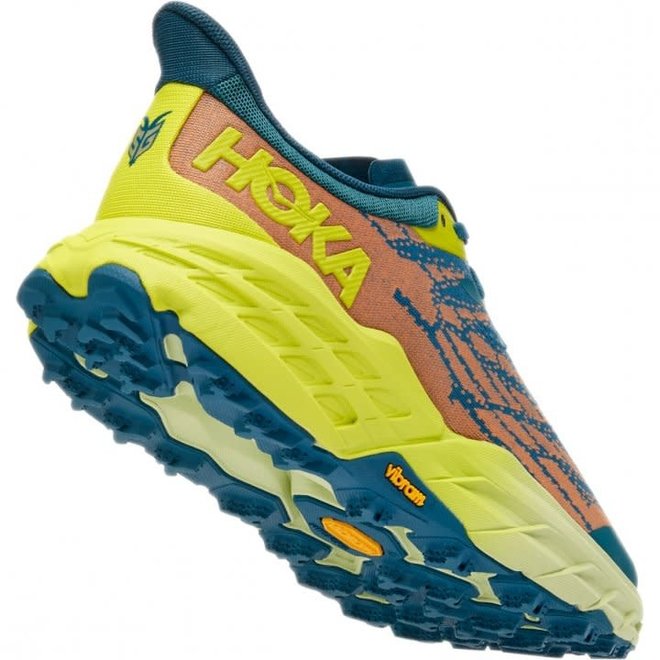 Hoka One One - Lantau Base Camp