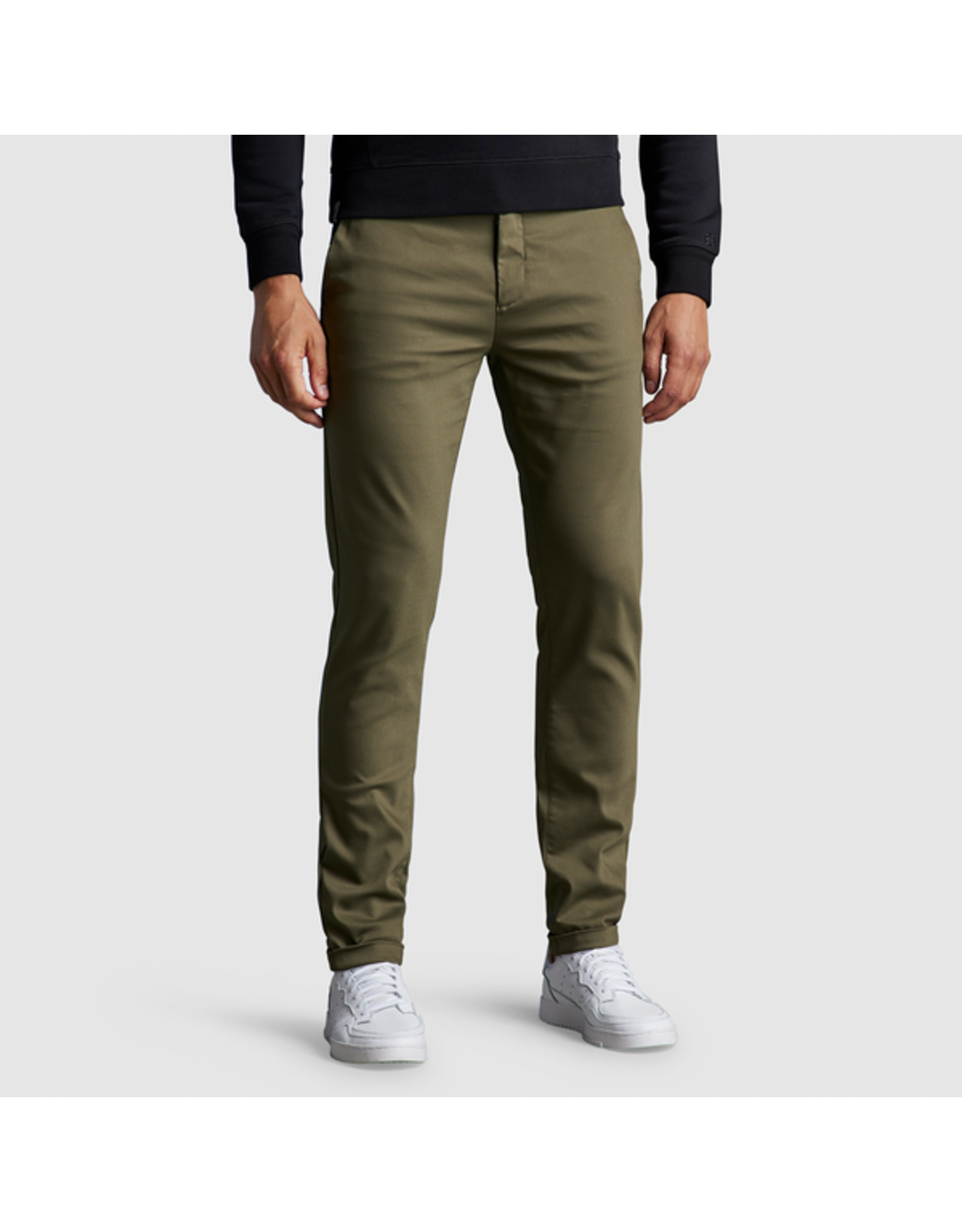 CTR2302600 COL 6413 RISERCHINO