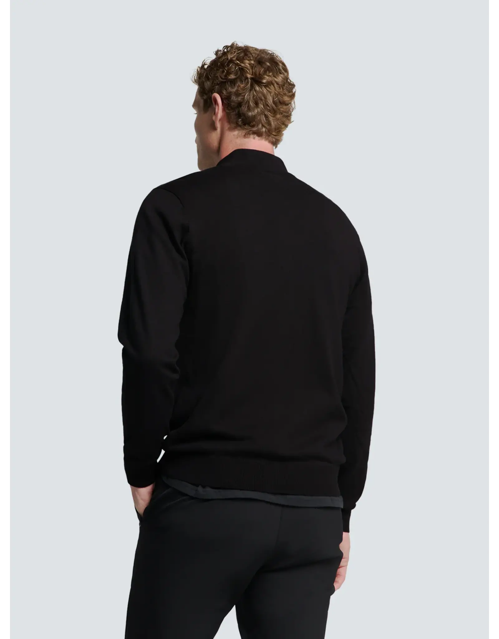 NO EXCESS  BASIC HALF ZIP TRUI