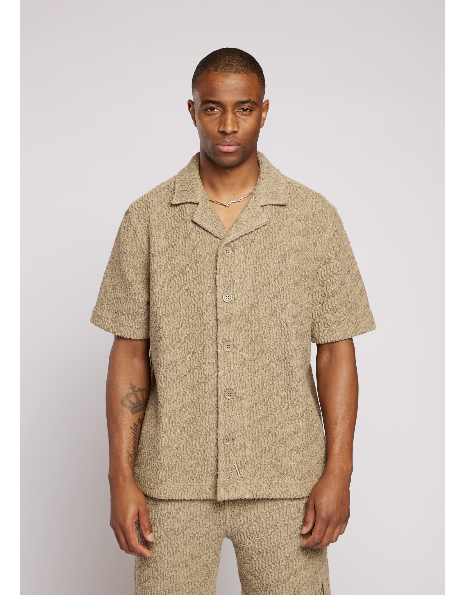 AEDEN Elivo Shirt