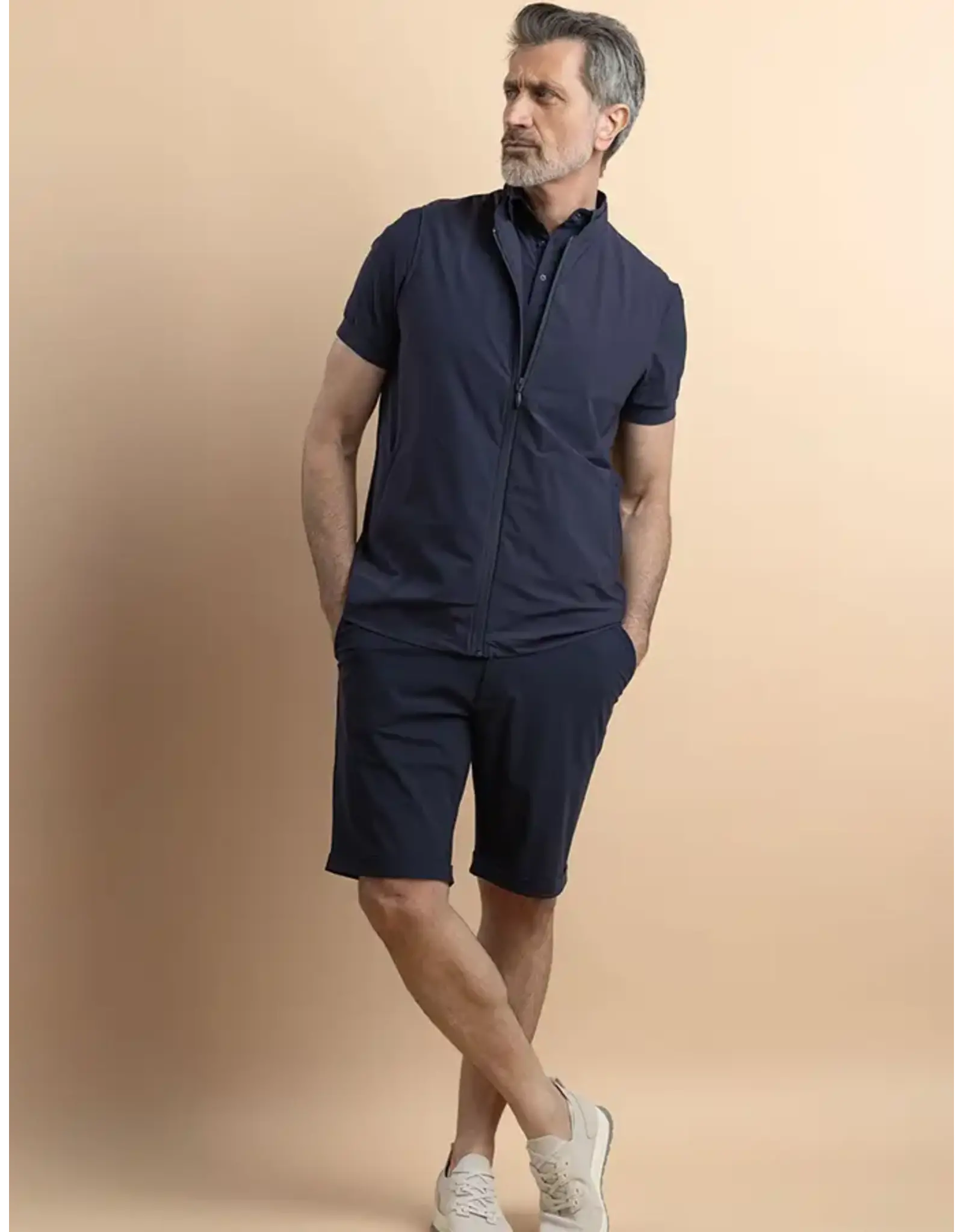 NEYCKO NOVEL, SHORT