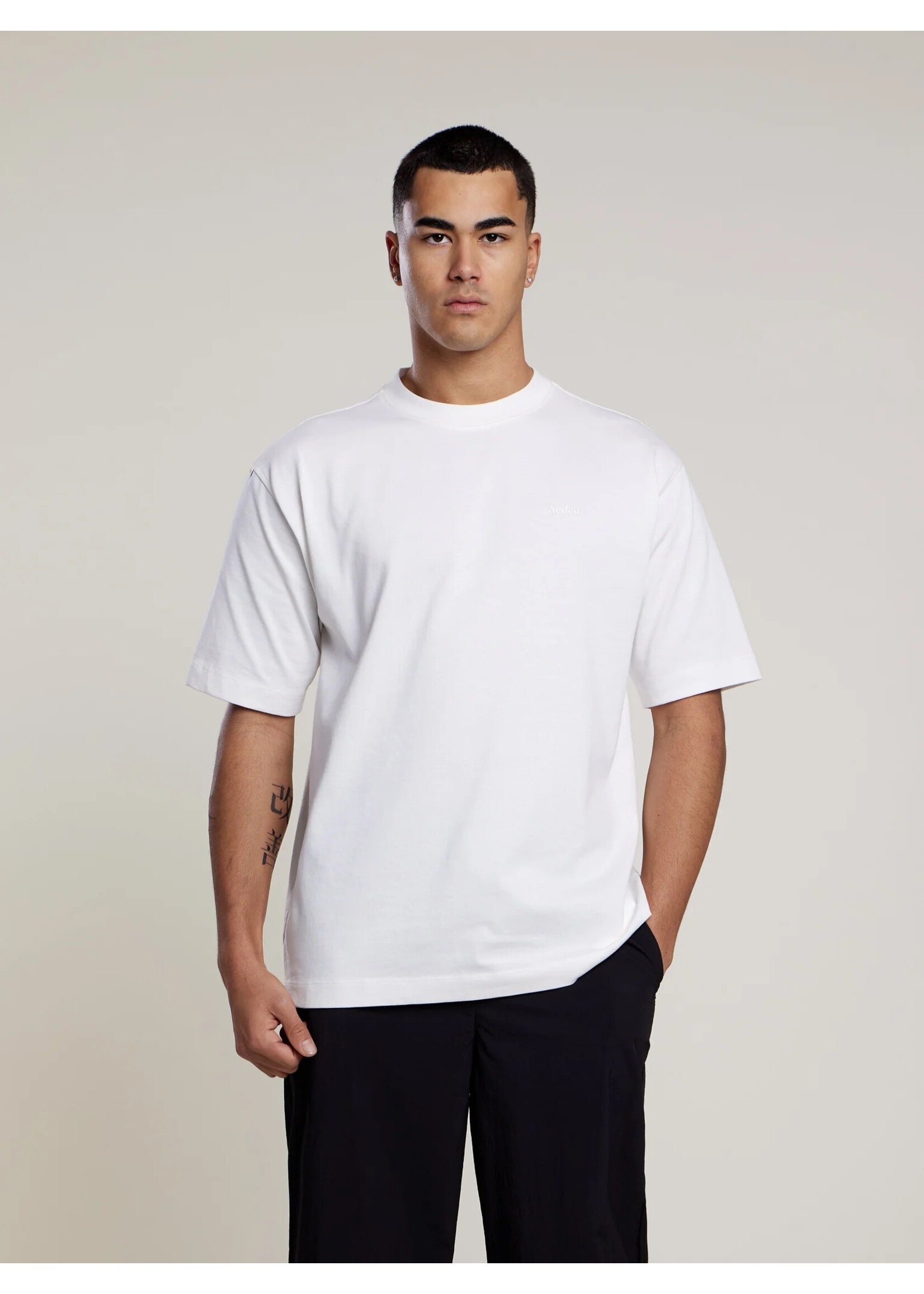 AEDEN FIORAN TEE