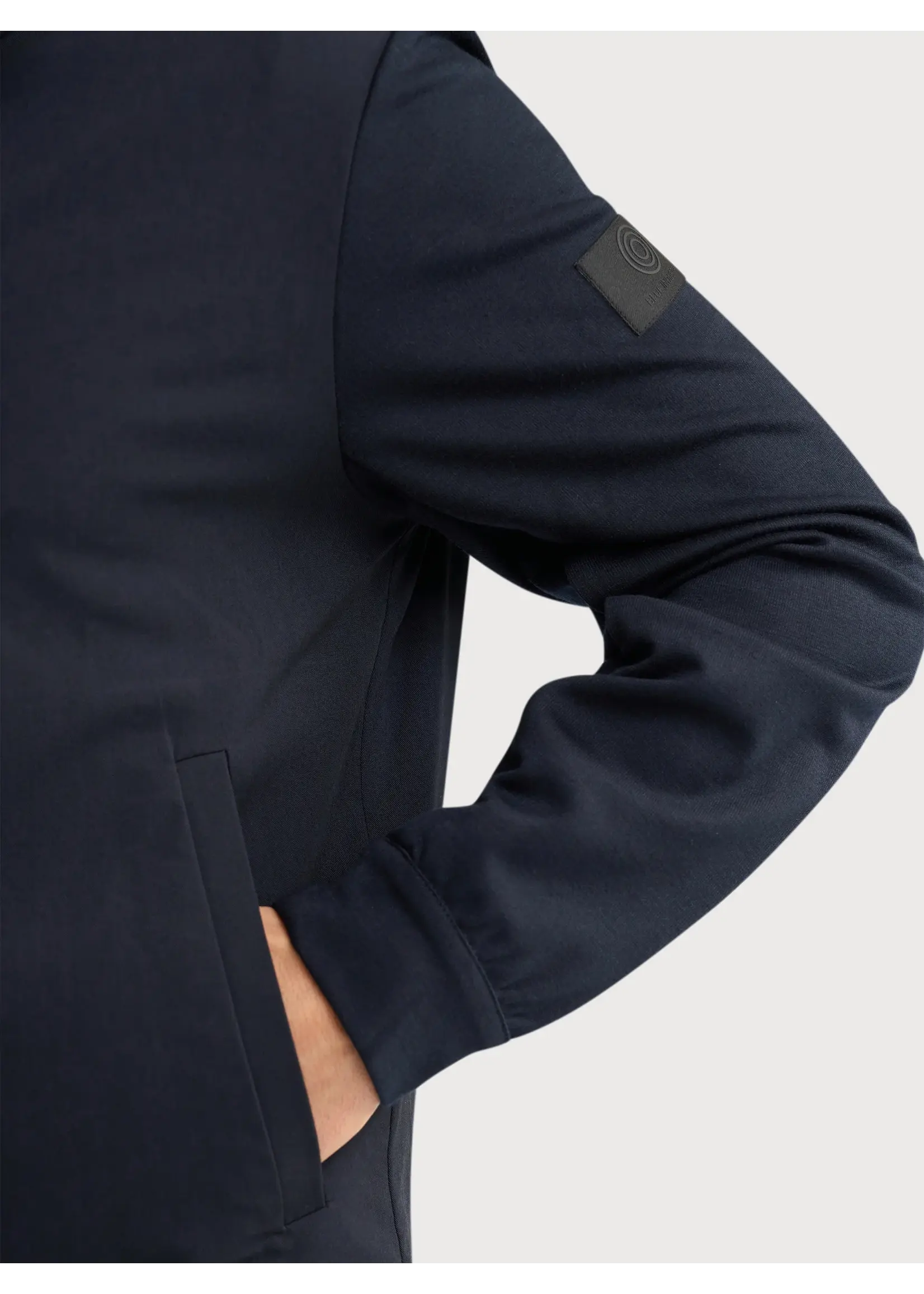 BLUE INDUSTRY  TIVOLIS26-M33