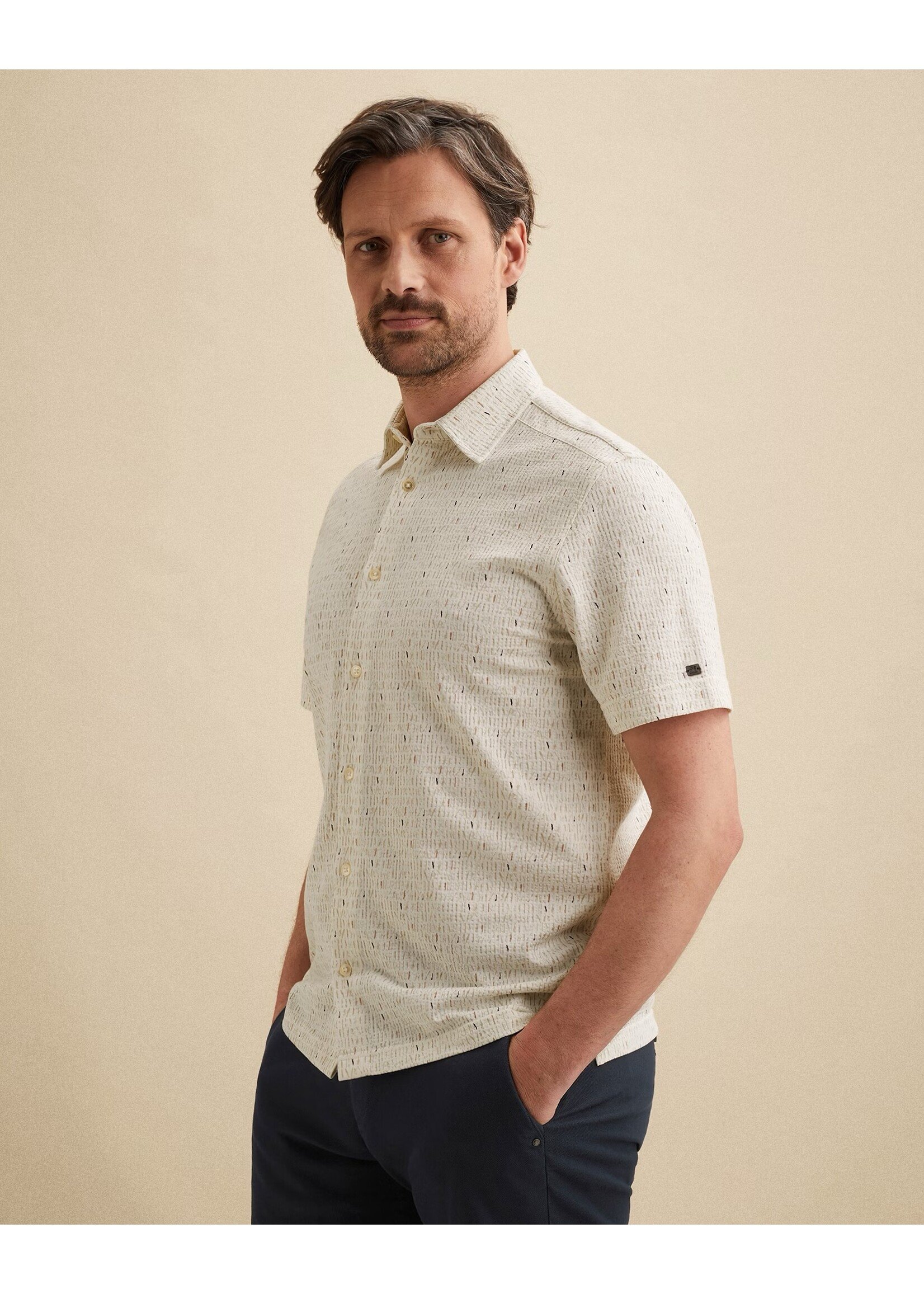 VANGUARD  OVERHEMD MET ALLOVER PRINT EN KORTE MOUWEN- CLOUD DANCER